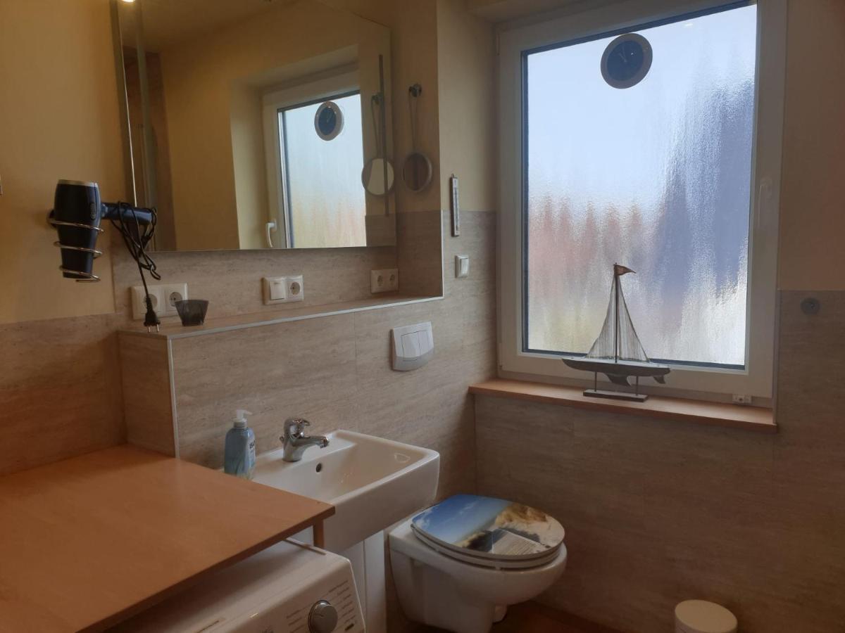 Ferienwohnung Leuchtturm Am Sandstrand Норден Екстер'єр фото
